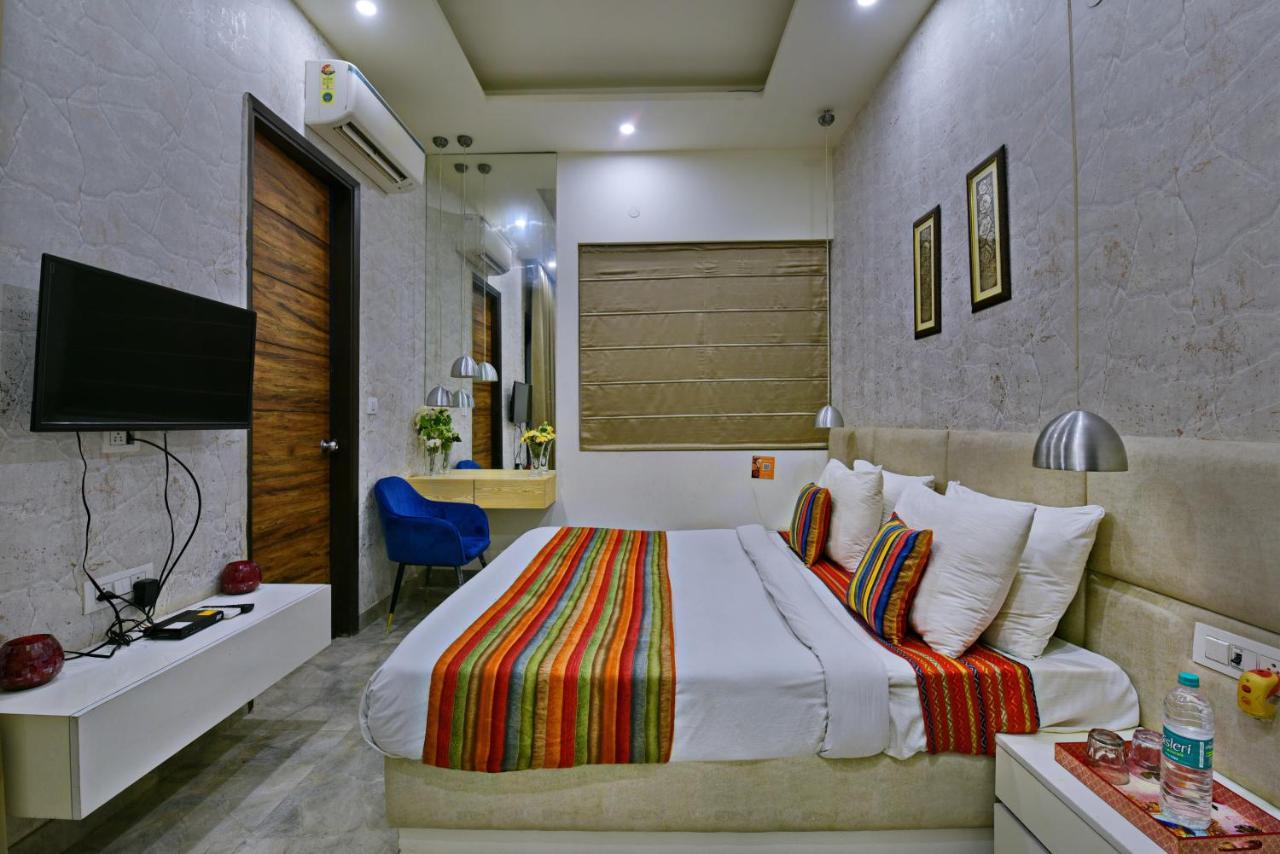 Hotel Fortune Inn By F9 Hotels نويدا المظهر الخارجي الصورة