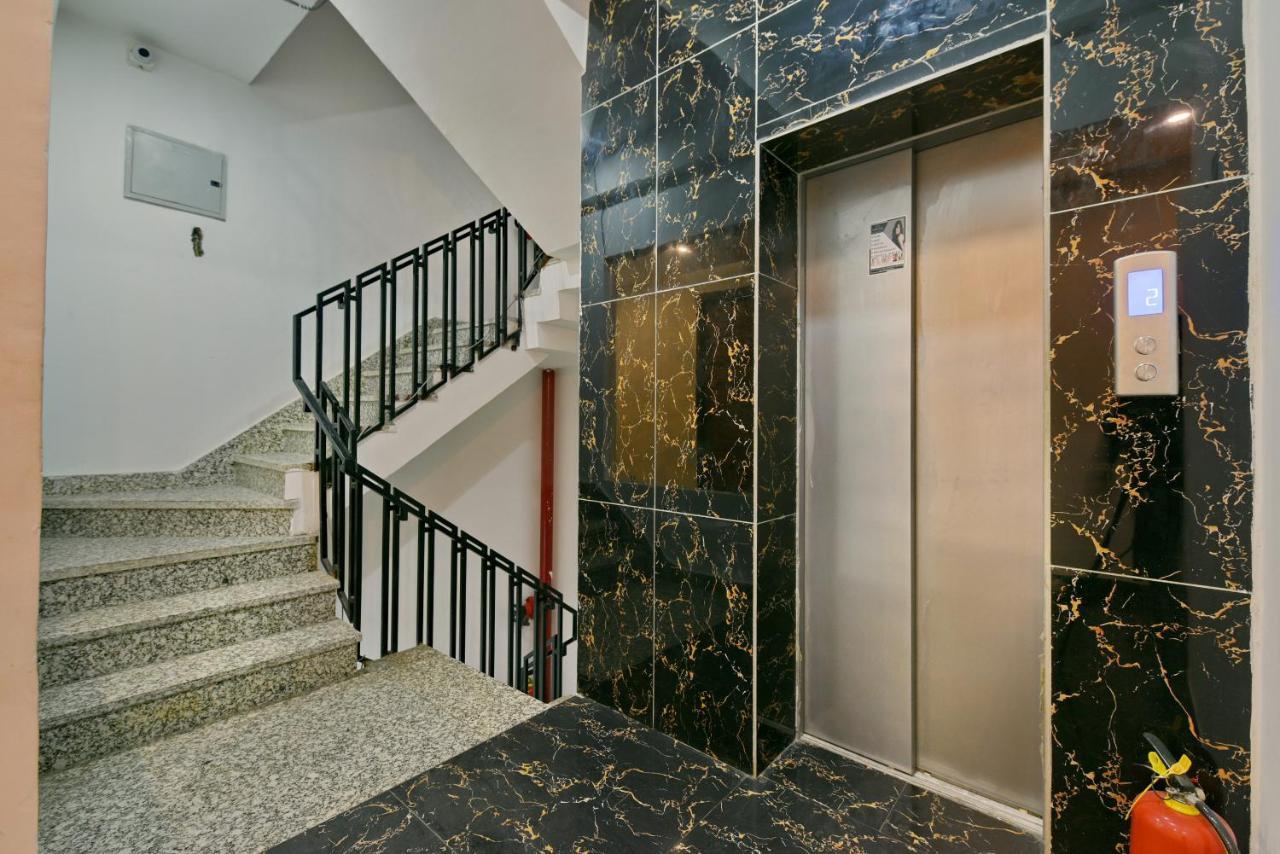 Hotel Fortune Inn By F9 Hotels نويدا المظهر الخارجي الصورة