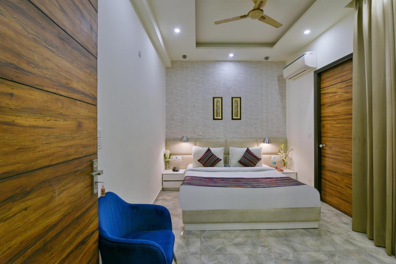 Hotel Fortune Inn By F9 Hotels نويدا المظهر الخارجي الصورة